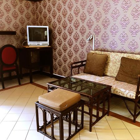Sutus Court 7 Hotel Pattaja Kültér fotó