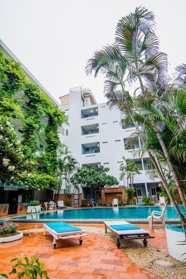 Sutus Court 7 Hotel Pattaja Kültér fotó